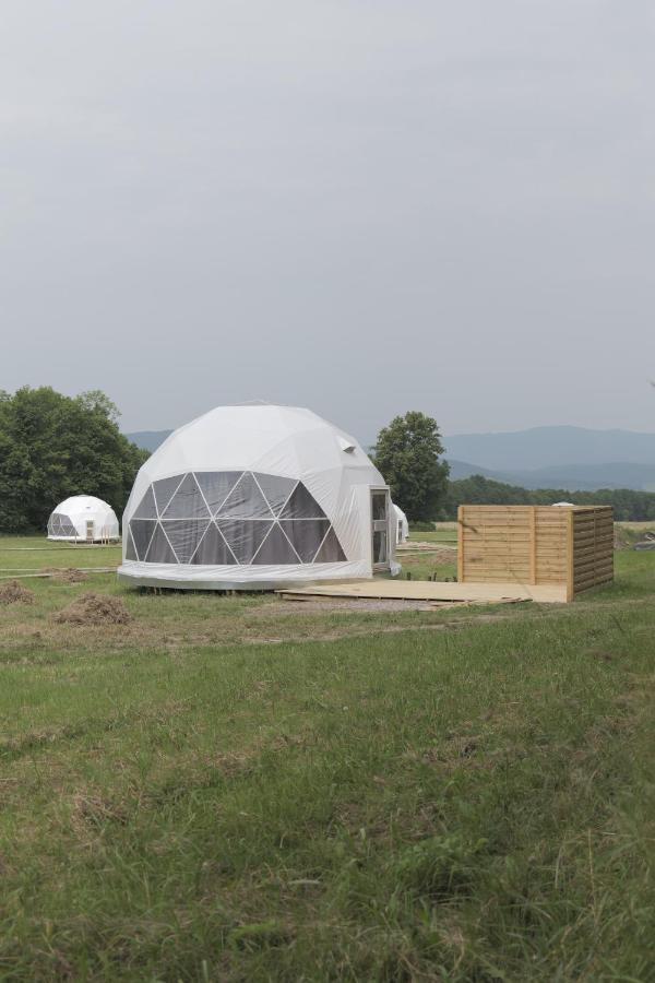Glamping Resort Dolny Kamenec 外观 照片